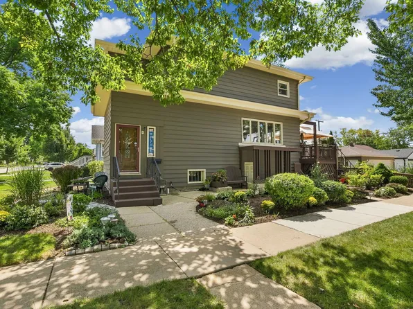 150 S Pick Ave, Elmhurst, IL 60126