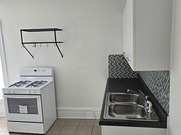 5th image of 3648 Blaisdell Ave APT 2