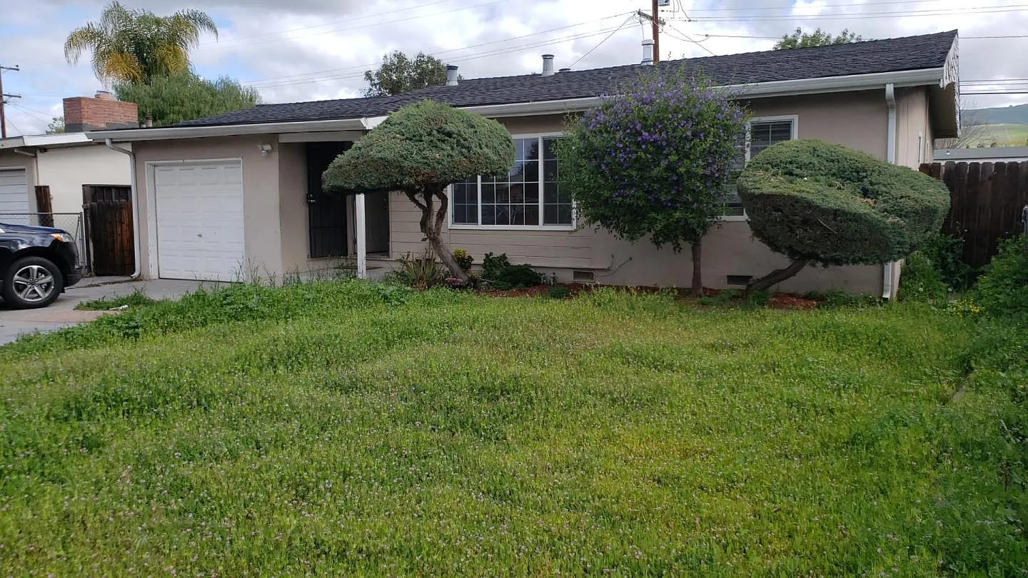 10070 Endfield Way photo 1