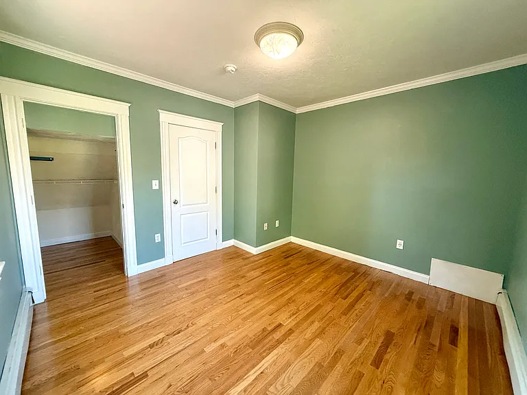 120H Sherman St — Photo 6