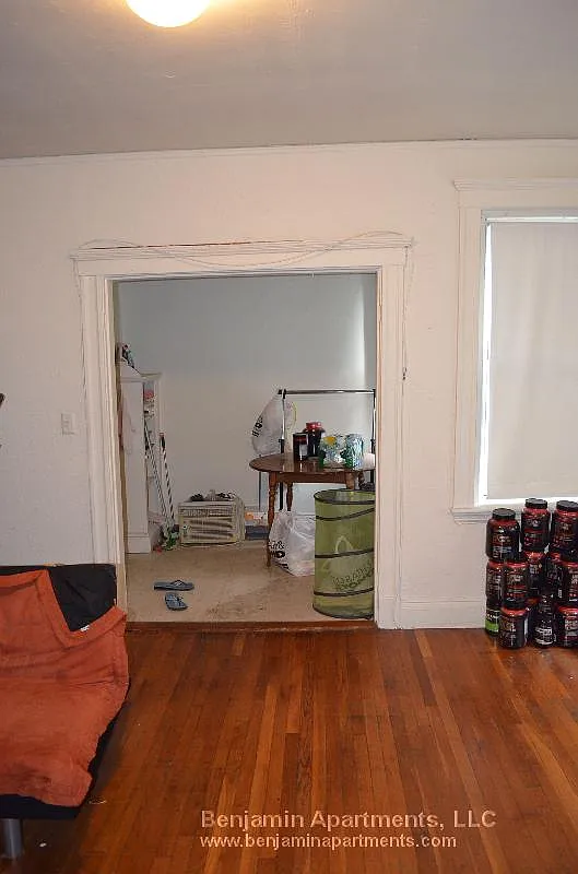 1 bed, $2,500 — Photo 4