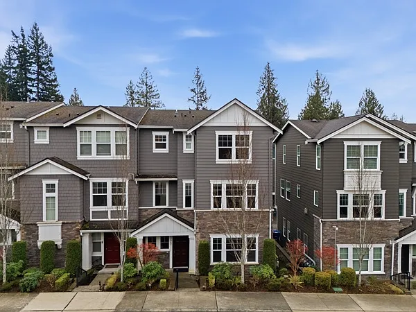 23947 SE 45th Ter
