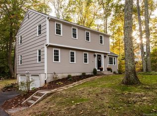 138 Airline Rd, Clinton, CT 06413
