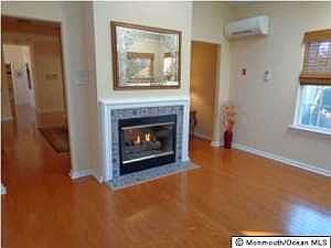 2nd image of 123 Belvedere Dr N