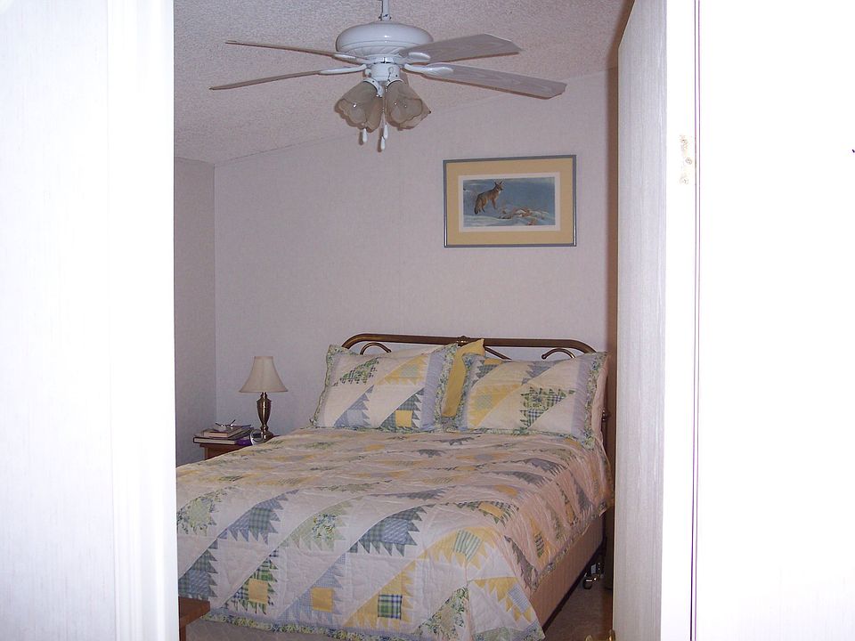 master bed room