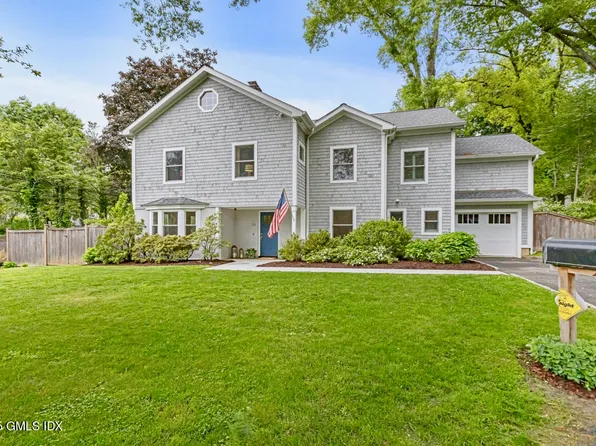 15 Macarthur Dr, Old Greenwich, CT 06870