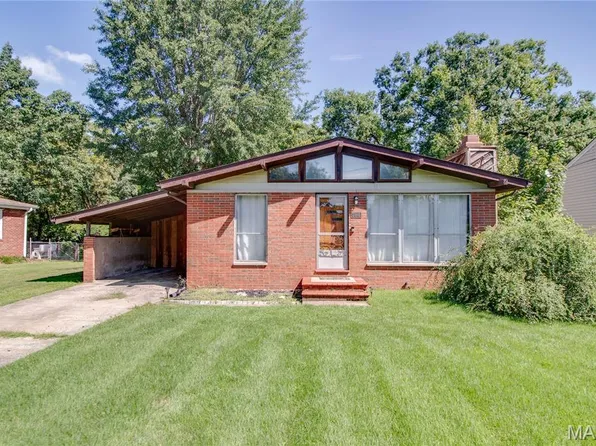 784 E Woodland Dr, East Alton, IL 62024