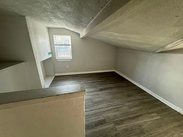 10320 E 21st Pl — Photo 16
