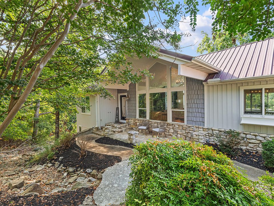 1st image of 70 Stone Ledge Drive