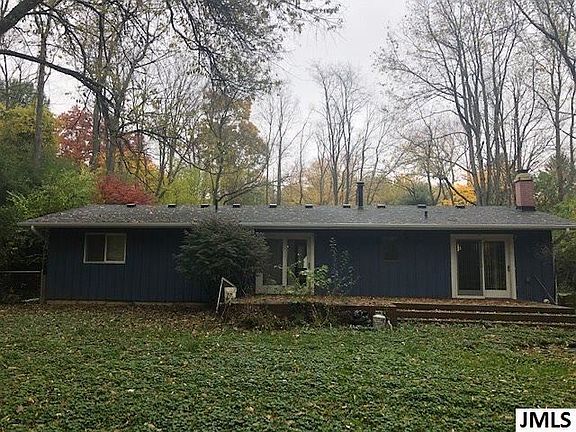 2nd image of 3410 Pine Ridge Dr