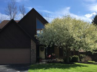 108 Mapleleaf Dr, Buffalo, NY 14221