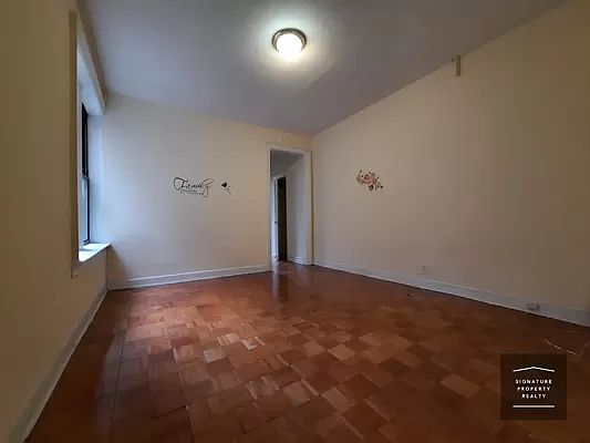 2nd image of 1044 45th St #O3