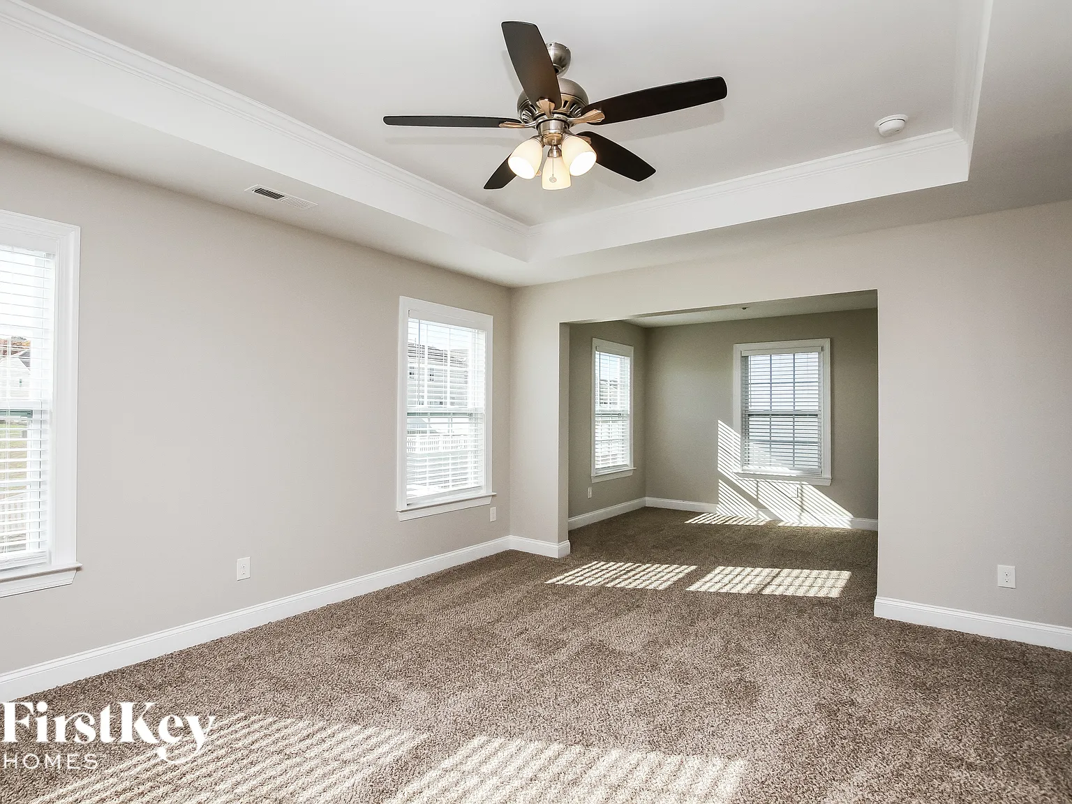 4 bed, 3.0 bath, 3219 sqft, $2,890 — Photo 3