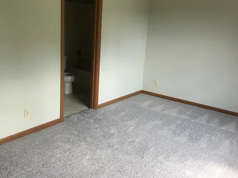 116 Triple Jay Dr — Photo 4