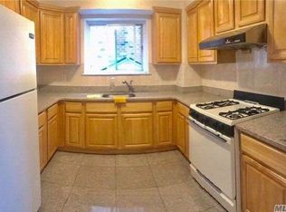 5203 72nd St #1, Maspeth, NY 11378