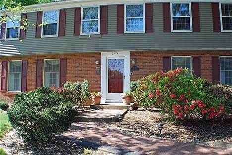 2nd image of 2724 Viking Dr
