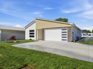 1302 Road 42, Pasco, WA 99301