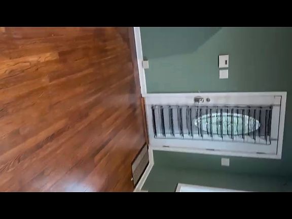 5th image of 21 Jefferson Ave