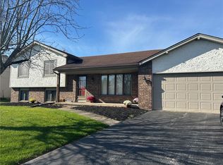 120 Essla Dr, Rochester, NY 14612