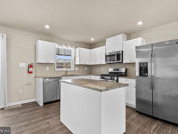 5th image of 117 Comfort Rd