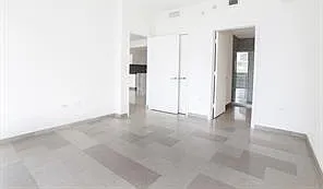 1708 SW 7th St #1708 — Photo 2