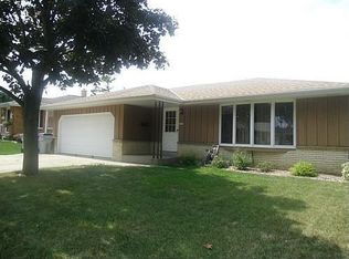 4995 S 25th St, Milwaukee, WI 53221