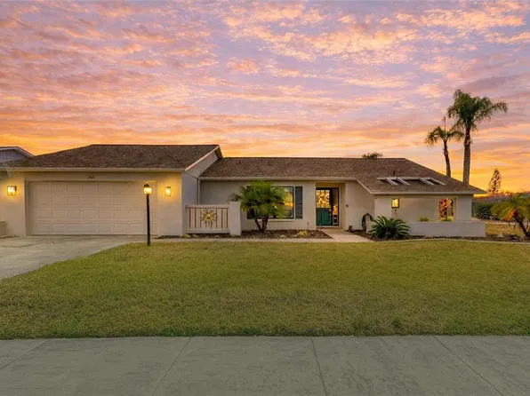 3871 Easton St, Sarasota, FL 34238