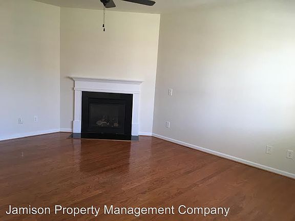 3rd image of 7339 Lamplighter Close Dr