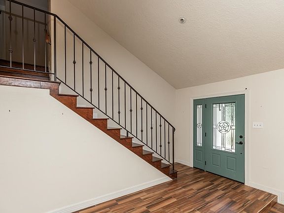 5th image of 342 Pinemont Dr