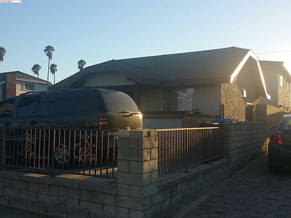 3rd image of 2820 W Avenue 30