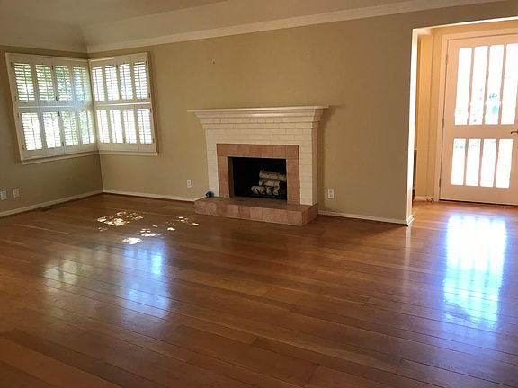 4th image of 957 Millie Ave