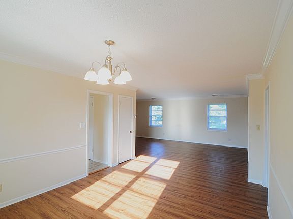 3rd image of 8205 Willowbrook Cir SE APT C