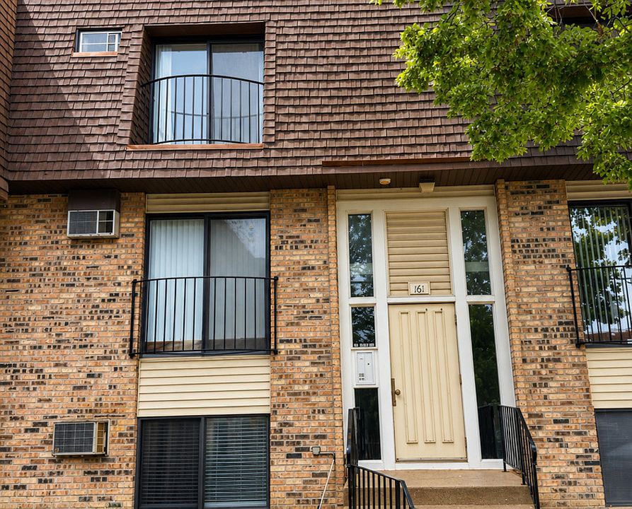 1st image of 161 N Waters Edge Dr APT 301