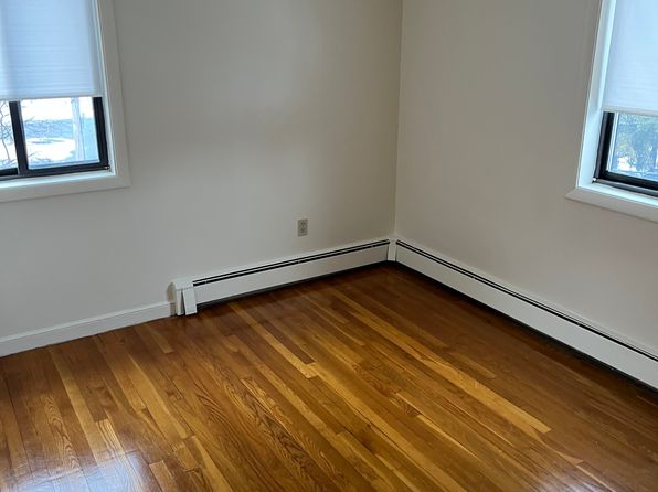 11 Upham Rd APT 6