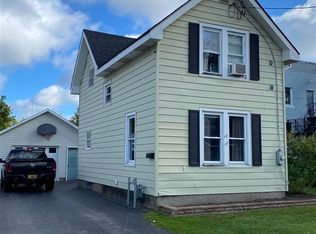 12 Woodlawn Ave, Massena, NY 13662