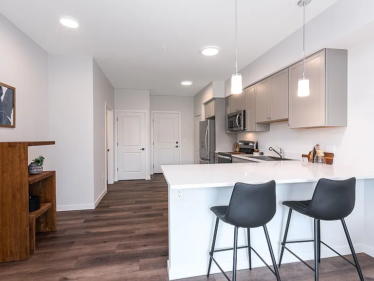 The Vantage - Bellingham's Premier Apartment Building — Photo 17