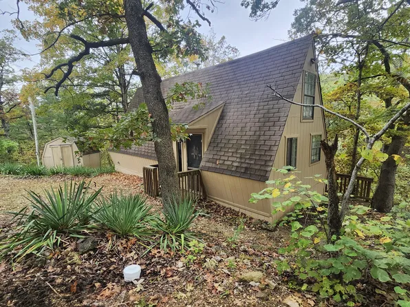25961 Willow Road, Hermitage, MO 65668