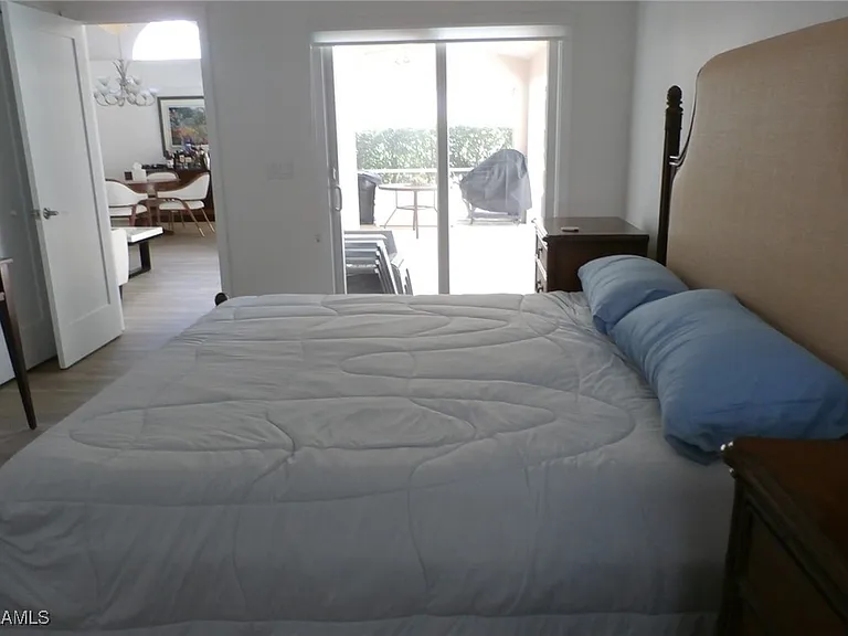 16252 Kelly Woods Dr — Photo 10