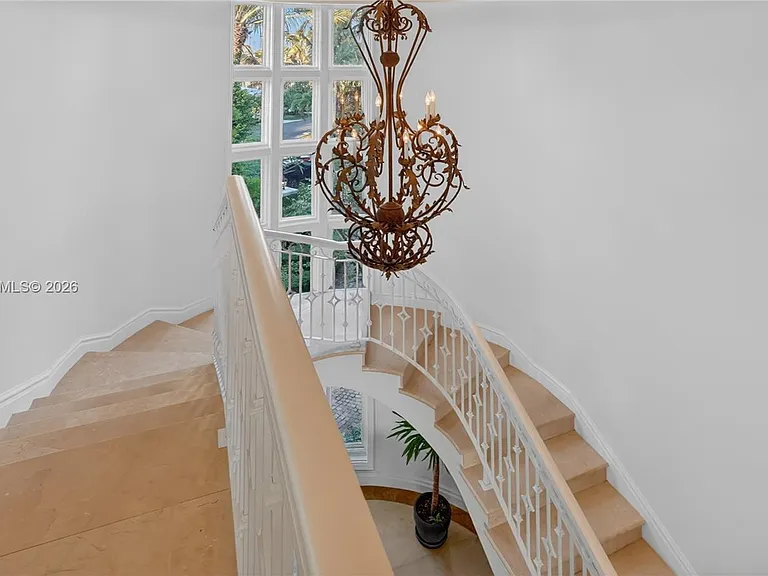 260 Cape Florida Dr — Photo 47