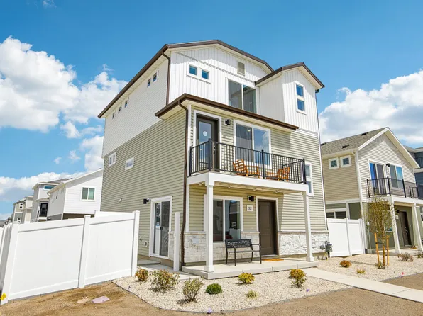 53 N Jordan River Way, Saratoga Springs, UT 84045