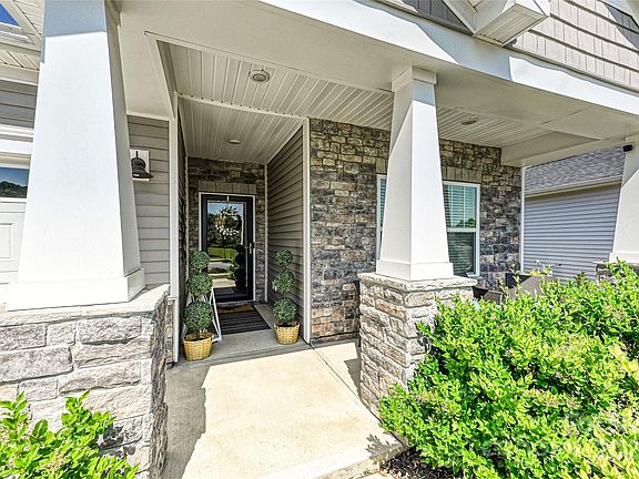 2nd image of 9238 Dunwich Dr