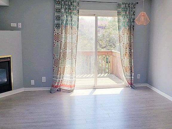 2nd image of 1870 Tall Oaks Dr #31
