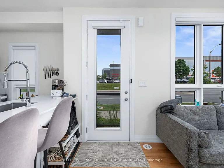 713 Lawrence Ave W #1 — Photo 3