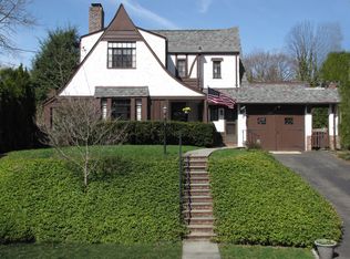 149 Albemarle Rd, White Plains, NY 10605