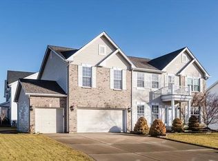 1127 The Crossings Dr, O'Fallon, MO 63366
