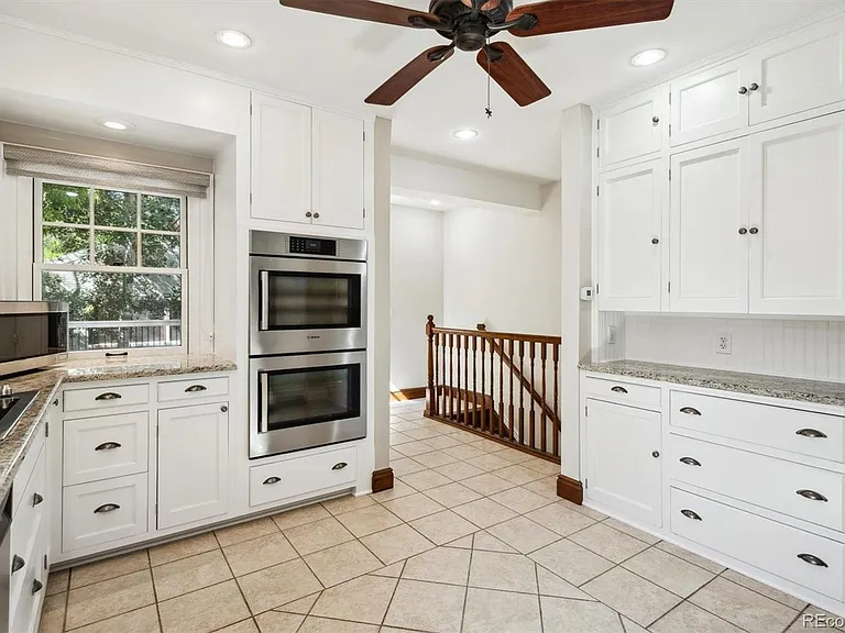 2327 S Columbine St — Photo 10