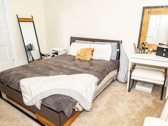 4th image of 5610 Elmer St #5616-14