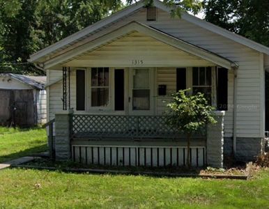 1315 E Decatur St, Decatur, IL, 62521