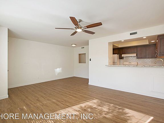 3rd image of 4006 Promontory St