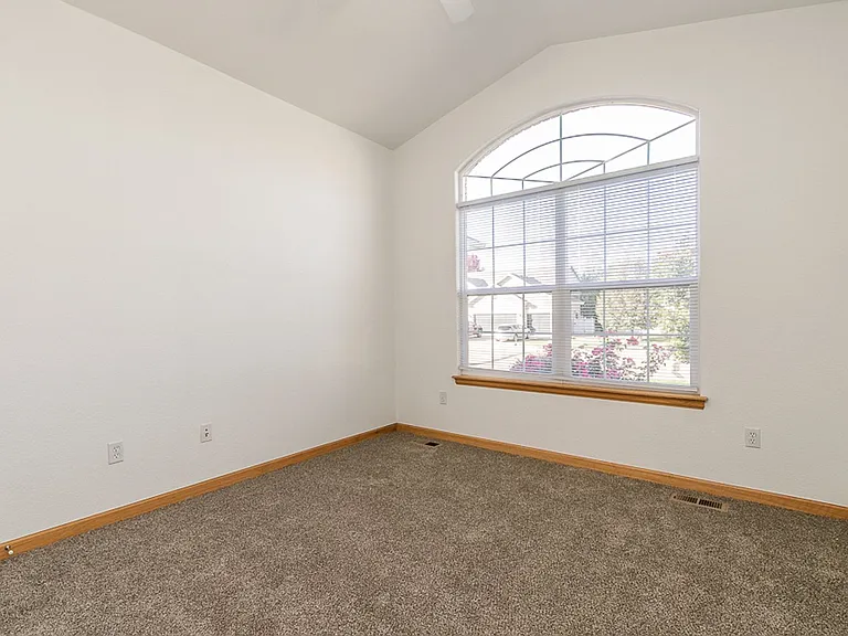 6708 Sage Ave — Photo 19